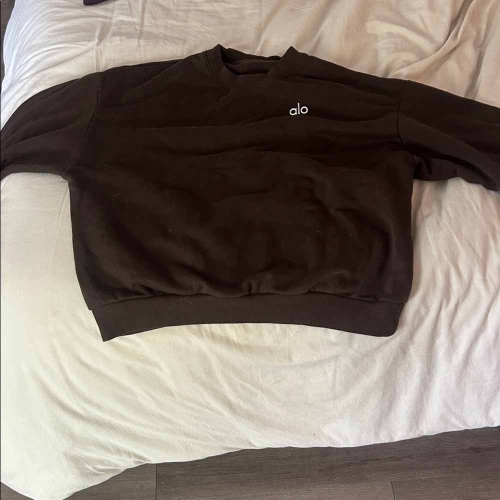 ALO Yoga espresso accolade Crew Neck Sweater